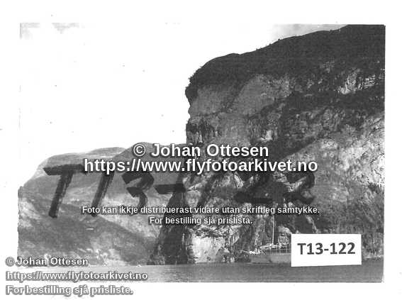 Nummer T13-122