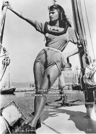 110 - Sophia Loren