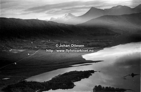 Hausten1954, Røyset