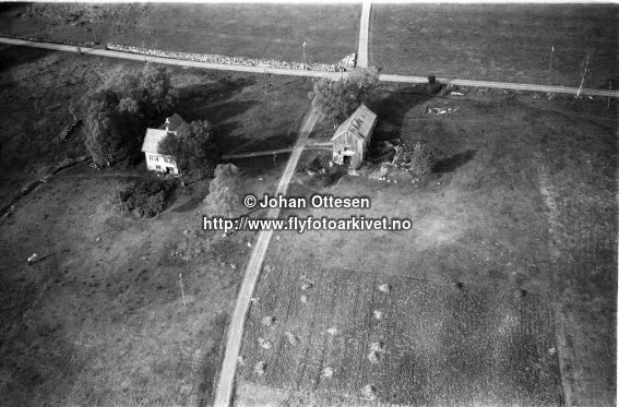 Hausten1954, Øvrelid