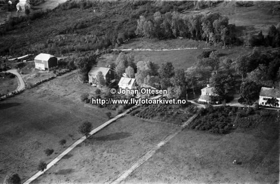 Hausten1954, Nedrelid