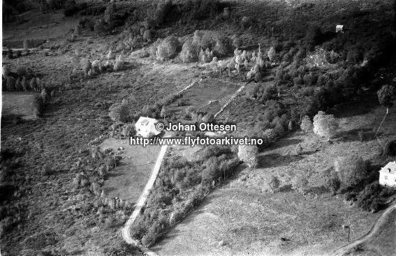 Hausten1954, Nedrelid