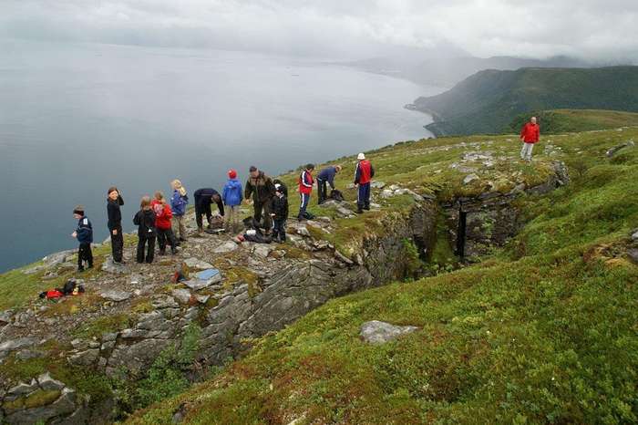 Illustrasjon frå «Skolmeklova»